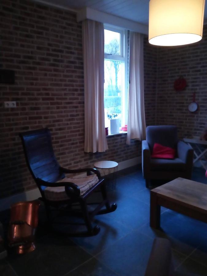 Vakantiehuis In Het Voorhuis Dommelen Exteriör bild